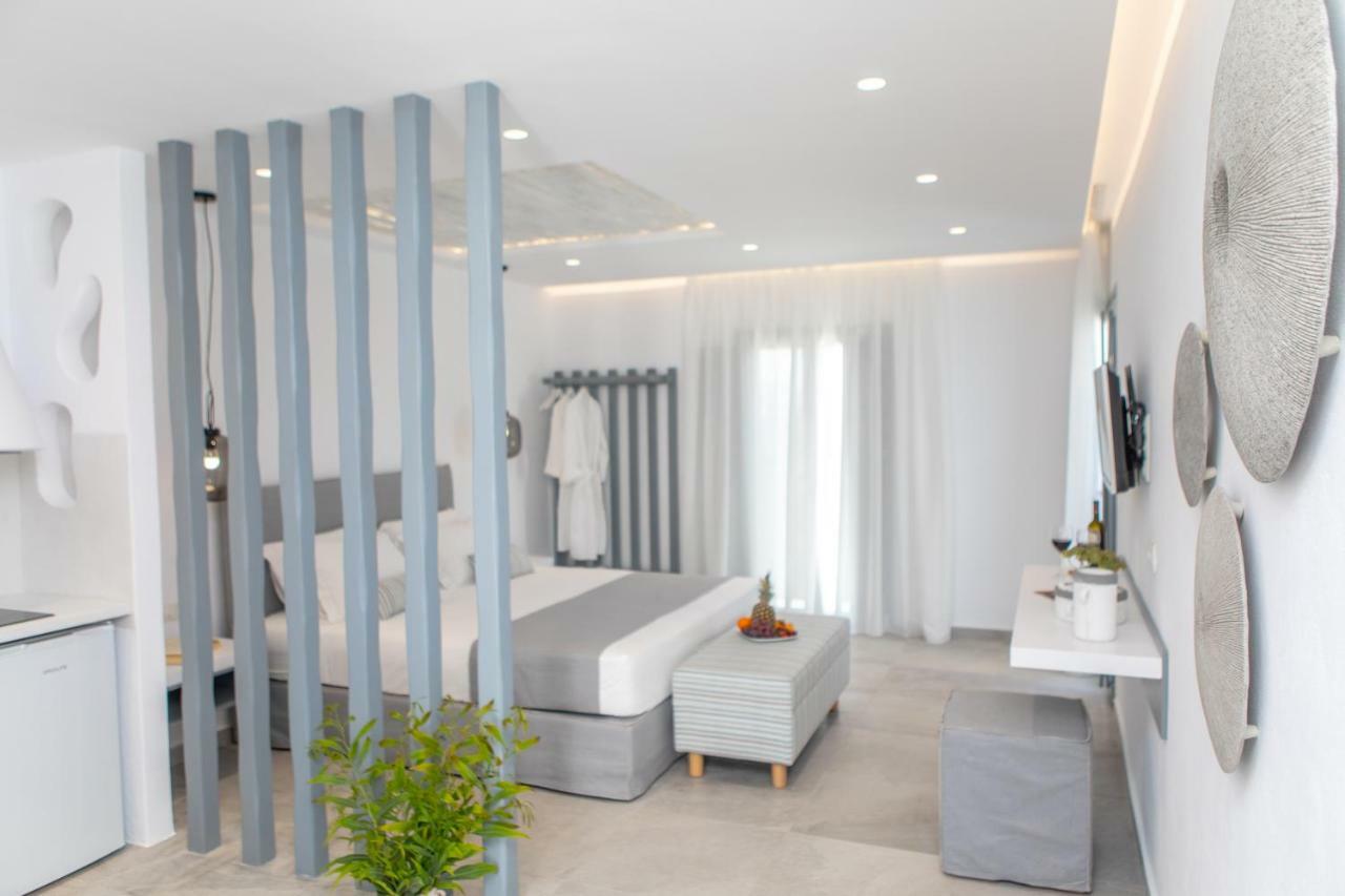 Crystal Mare Suites Naxos City エクステリア 写真